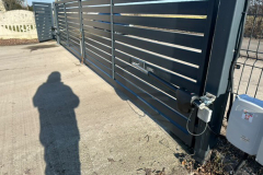 2A5EC830-74BB-4A4D-BCDD-B143AFE59C9E